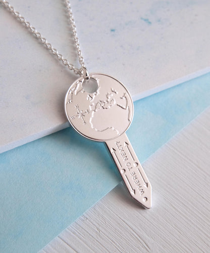 Key to the World Globe Necklace Cassiopi